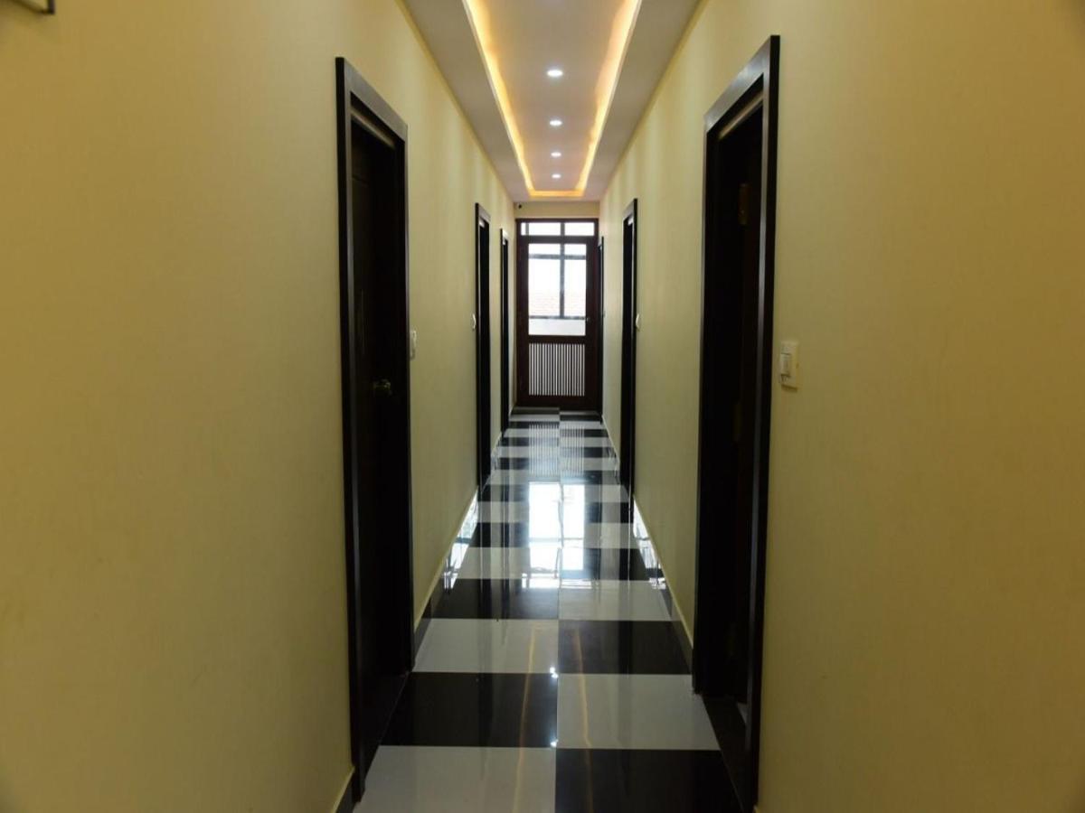 Mg Residency Hotel Chikmagalūr Exterior foto