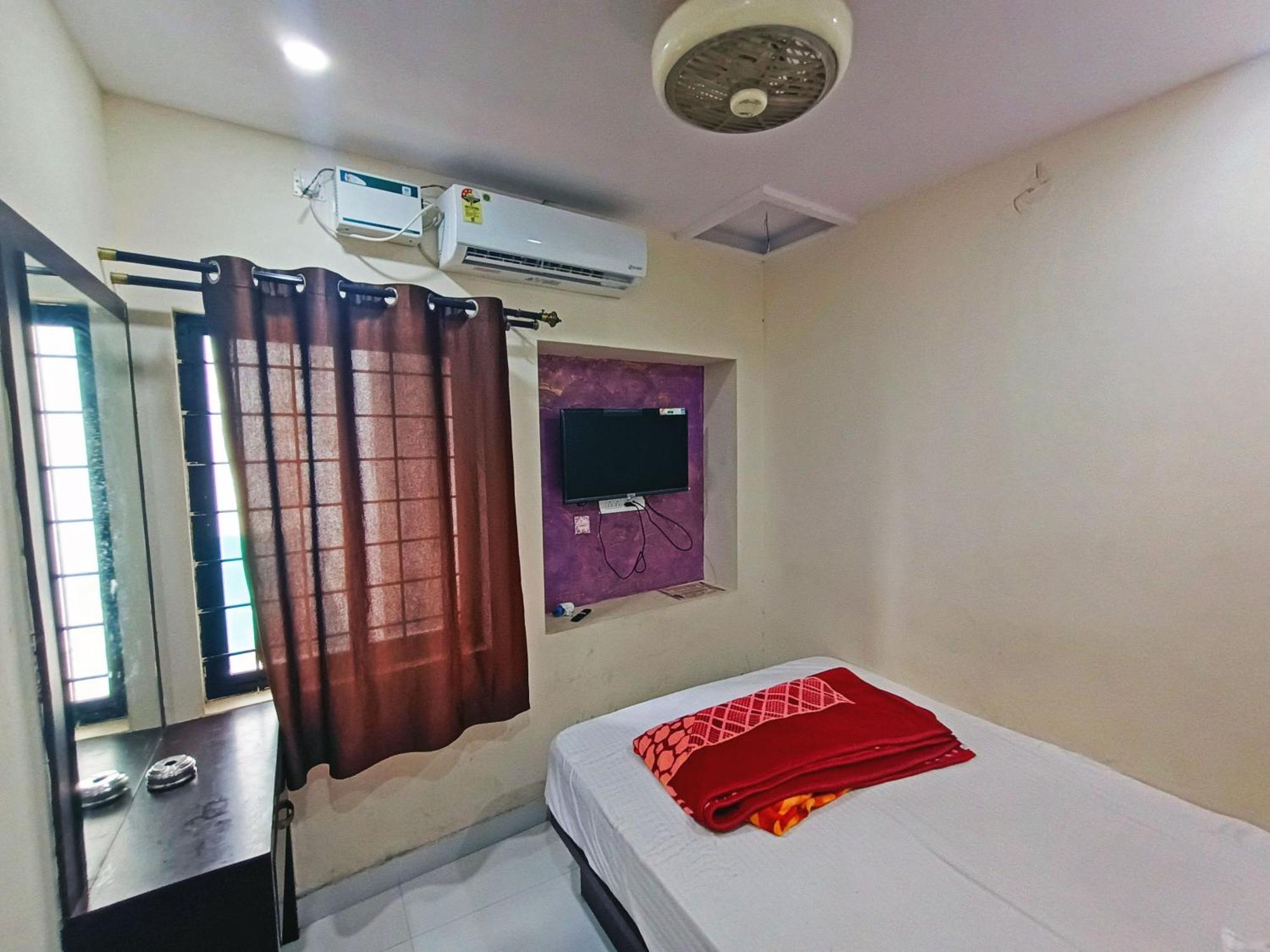 Mg Residency Hotel Chikmagalūr Exterior foto