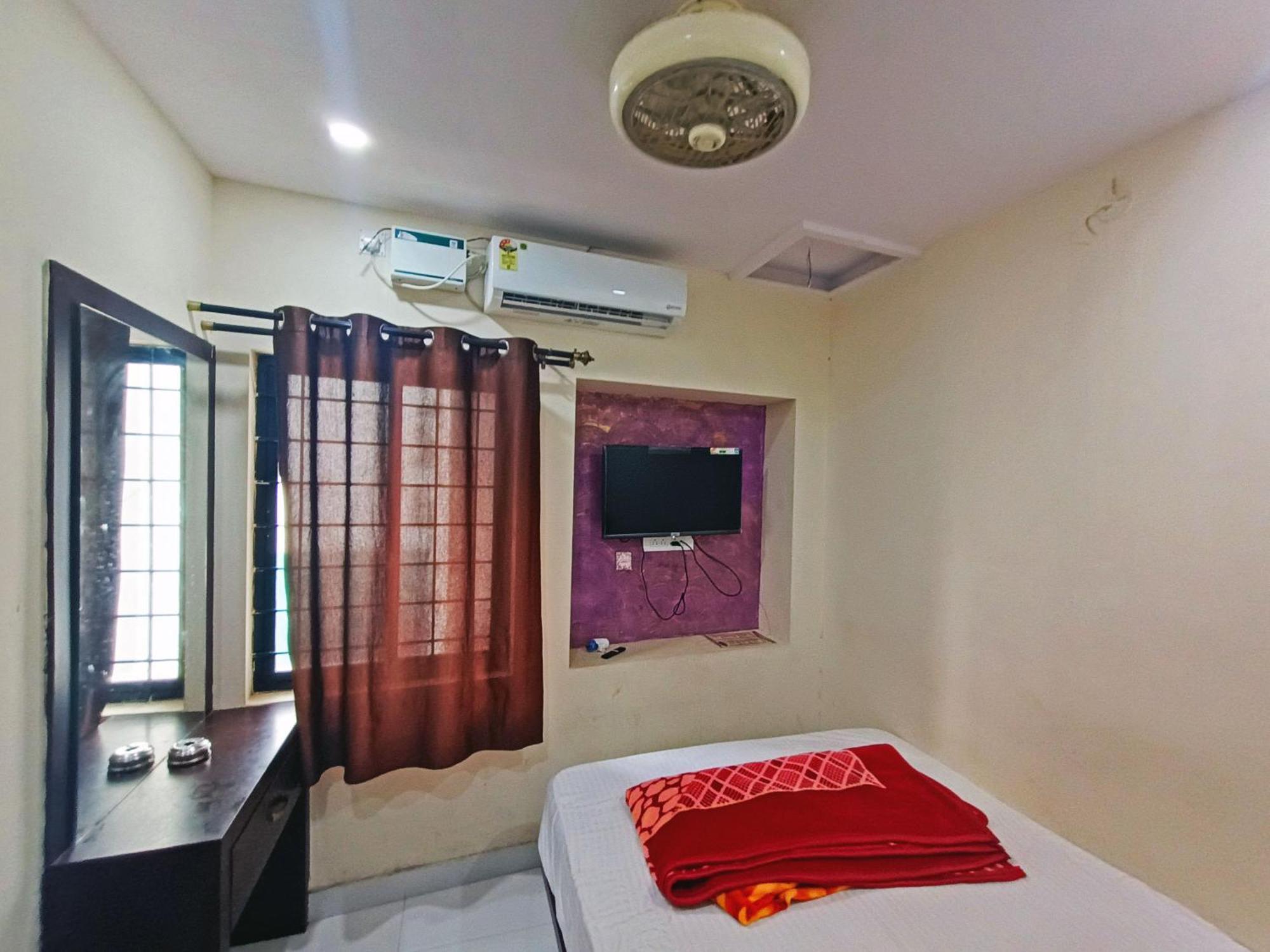 Mg Residency Hotel Chikmagalūr Exterior foto