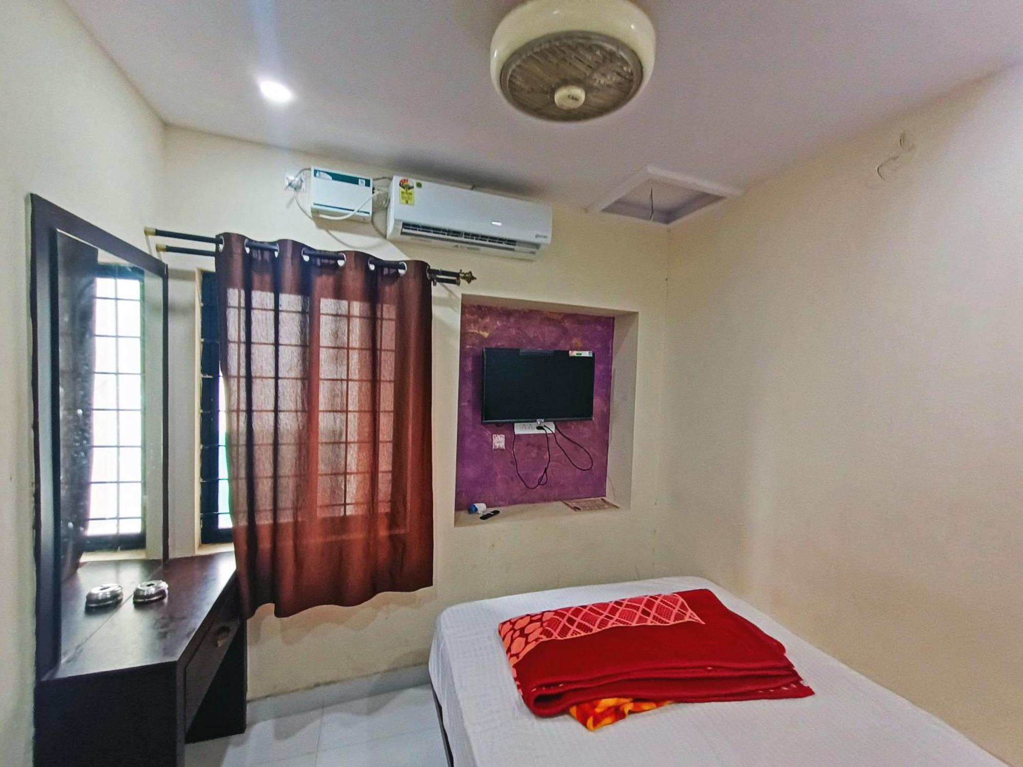 Mg Residency Hotel Chikmagalūr Exterior foto